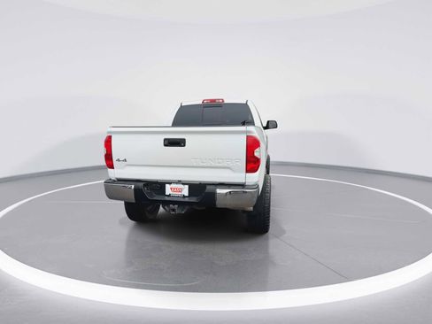 Used 2019 Toyota Tundra SR5 AWD/4WD image 7