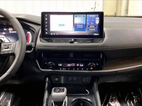 Used 2026 Nissan Rogue Platinum AWD/4WD image 6