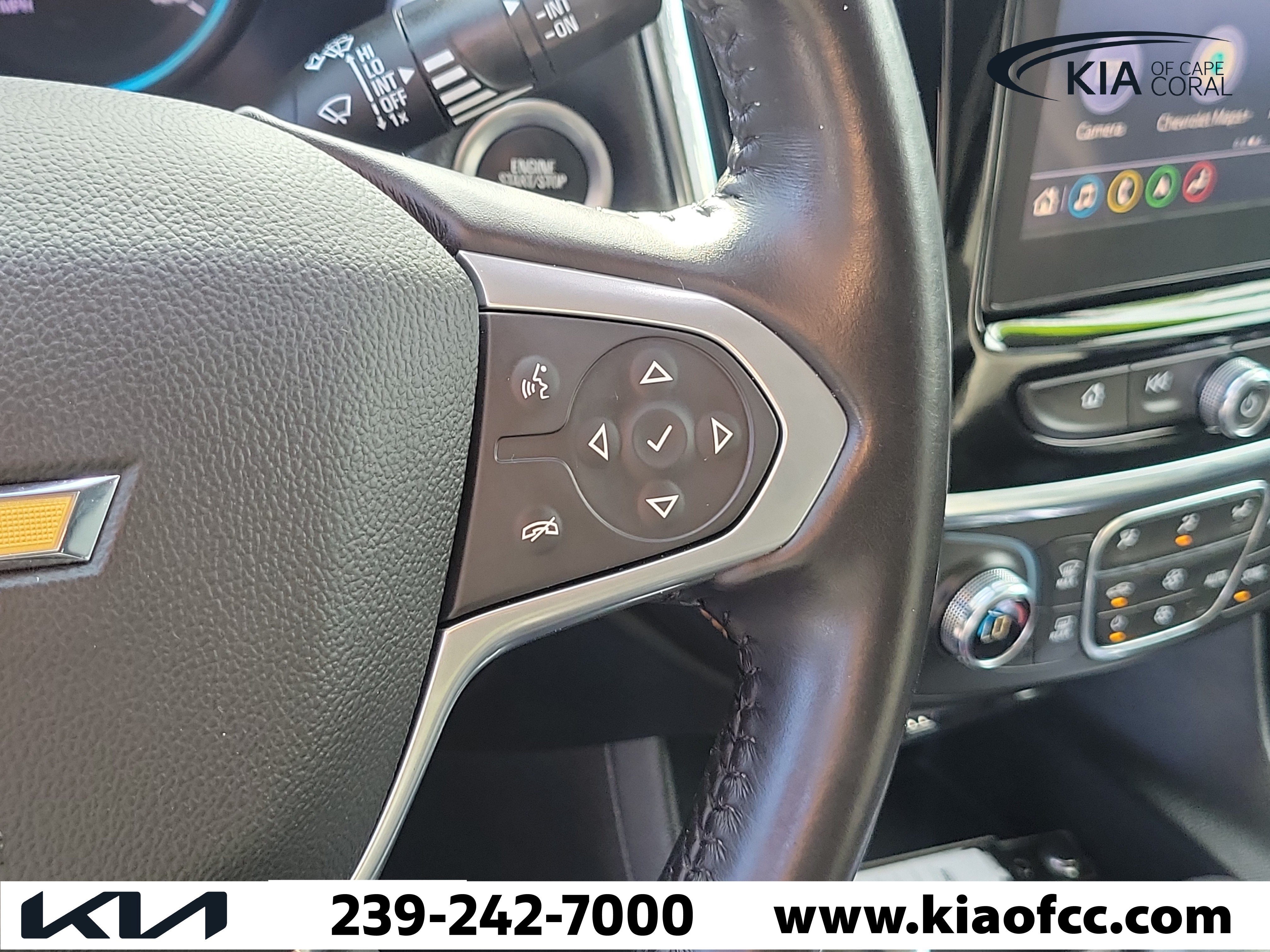Used 2021 Chevrolet Traverse LT w/ LT Premium Package FWD image 28