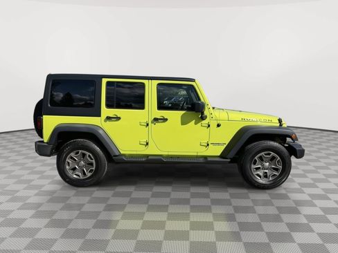 Used 2016 Jeep Wrangler Unlimited Rubicon AWD/4WD image 8