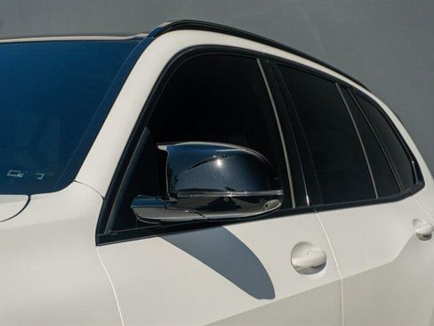 Used 2025 BMW X5 M Competition w/ Executive Package image 29