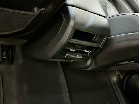 Used 2022 Jeep Grand Cherokee Limited 4xe image 29