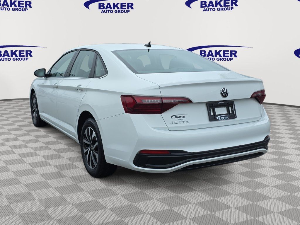 Used 2024 Volkswagen Jetta S FWD image 7