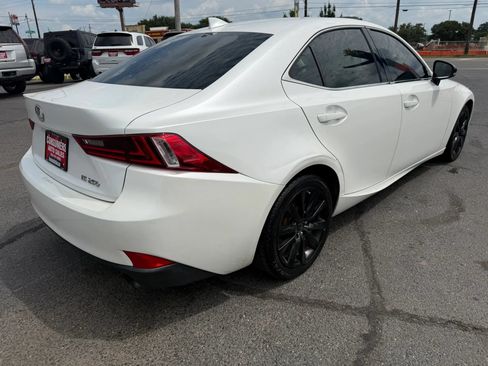 Used 2015 Lexus IS 250 RWD image 17