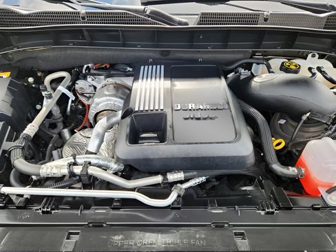 Used 2024 GMC Sierra 1500 Denali RWD image 30