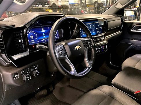 Used 2025 Chevrolet Silverado 1500 LT w/ All Star Edition Plus AWD/4WD image 8