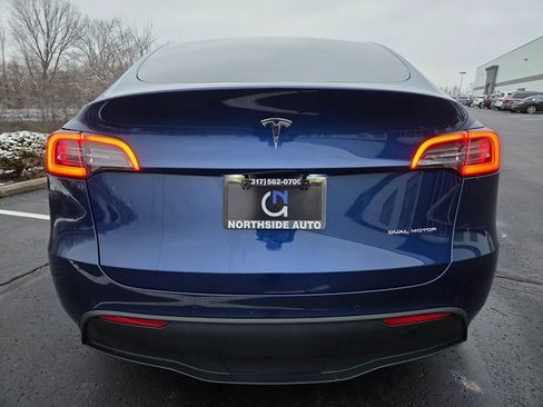 Used 2020 Tesla Model Y Long Range image 10