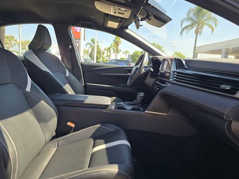 Certified 2025 Toyota Camry SE FWD image 11