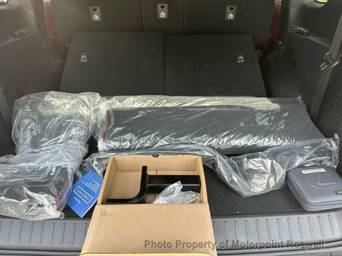 Used 2025 Lexus LX 600 F Sport AWD/4WD image 36