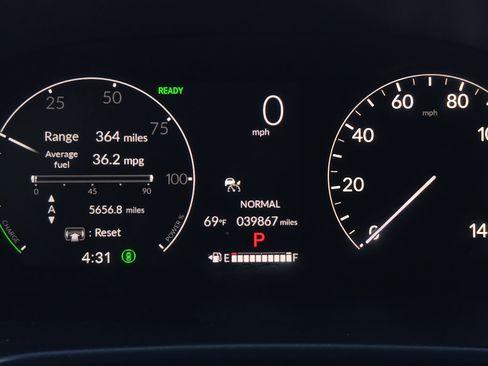 Used 2024 Honda CR-V Sport image 16