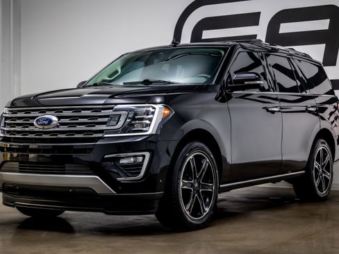 Used 2021 Ford Expedition Limited image 26