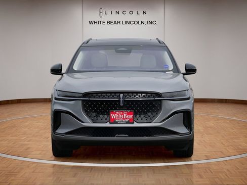 Used 2024 Lincoln Nautilus Black Label w/ Jet Appearance Package (87T) AWD/4WD image 2