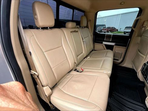 Used 2018 Ford F250 Lariat w/ Chrome Package AWD/4WD image 20
