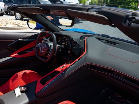 Used 2023 Chevrolet Corvette Stingray Preferred Cpe w/ Z51 Performance Package RWD image 42