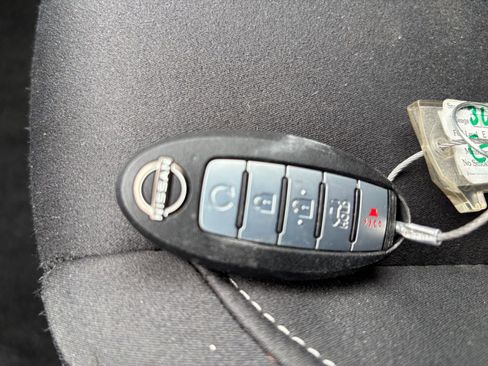 Used 2025 Nissan Altima 2.5 SV FWD image 22
