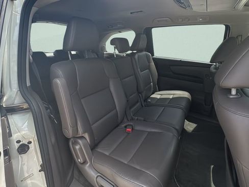 Used 2016 Honda Odyssey Touring image 22