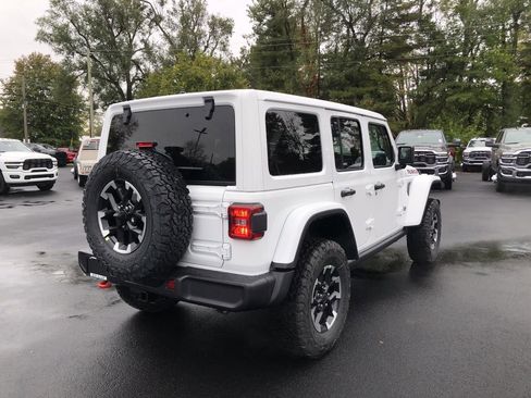 New 2026 Jeep Wrangler Unlimited Rubicon image 13