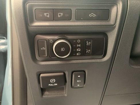 Used 2023 Ford F150 Lariat w/ Equipment Group 502A High image 12