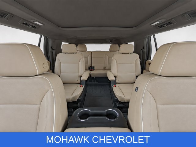Used 2023 Chevrolet Suburban Premier AWD/4WD image 21