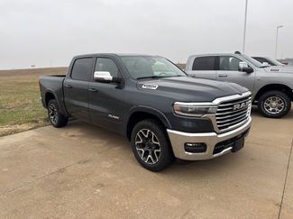 Used 2025 RAM 1500 Laramie video 1