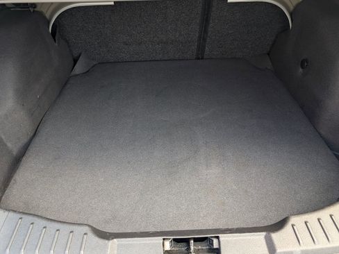 Used 2018 Ford Focus SE image 19