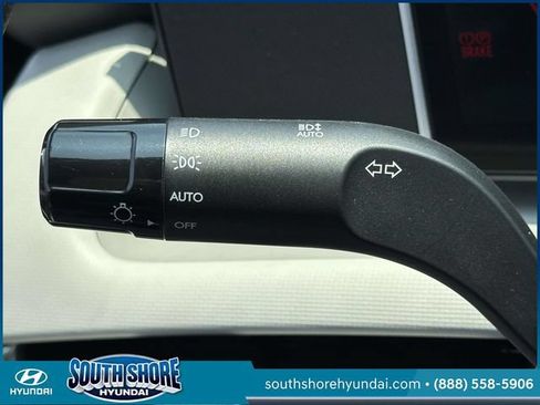 Certified 2025 Hyundai Tucson SEL AWD/4WD image 25