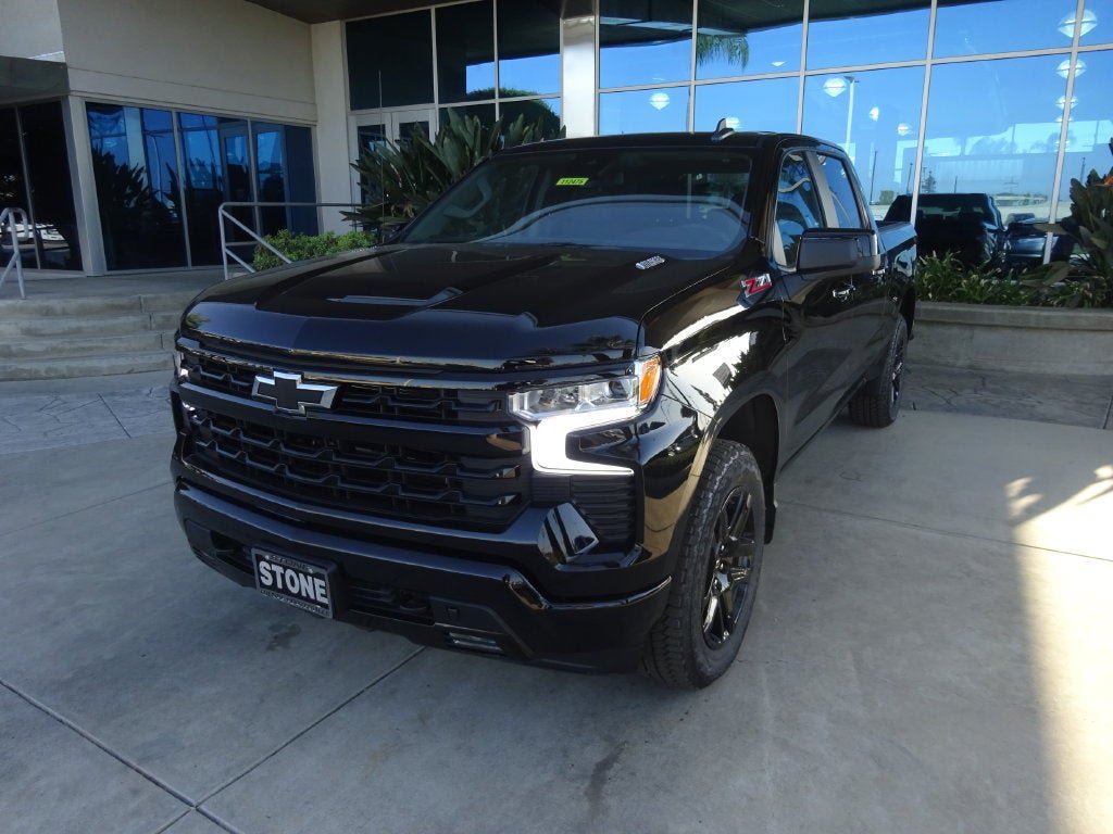 New 2026 Chevrolet Silverado 1500 RST w/ Z71 Off-Road Package AWD/4WD image 3