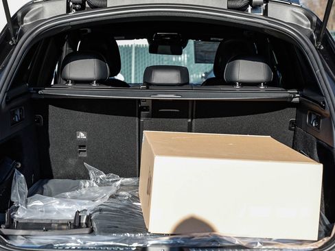 New 2026 Mercedes-Benz GLC 300 4MATIC image 27