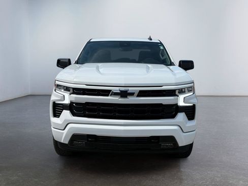 Used 2024 Chevrolet Silverado 1500 RST w/ Z71 Off-Road Package AWD/4WD image 8