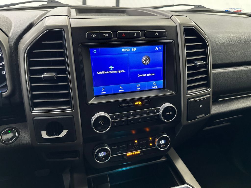 Used 2020 Ford Expedition XLT AWD/4WD image 28
