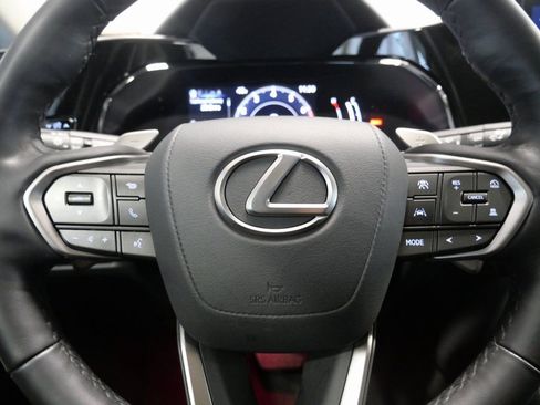Certified 2025 Lexus NX 350 AWD w/ Accessory Package (2T) image 18