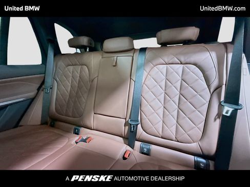 Used 2024 BMW X5 xDrive50e w/ M Sport Package AWD/4WD image 13