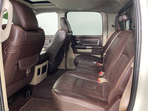 Used 2018 RAM 1500 Laramie Longhorn image 13