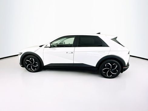 Used 2024 Hyundai Ioniq 5 SE RWD image 4