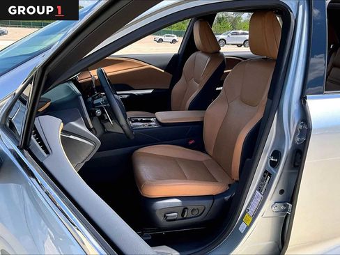 Used 2023 Lexus RX 350 Premium Plus w/ Accessory Package (K3) image 7