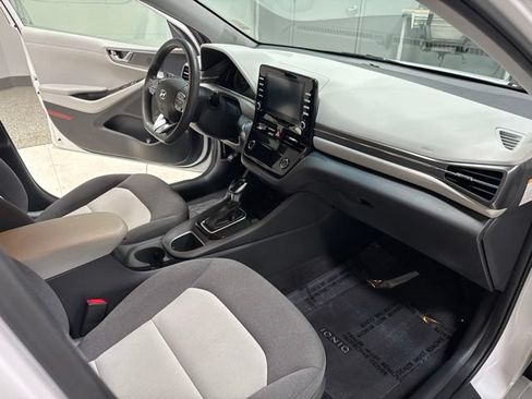 Used 2020 Hyundai Ioniq Blue FWD image 28