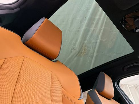 Used 2025 BMW X3 xDrive30i w/ Premium Package image 17