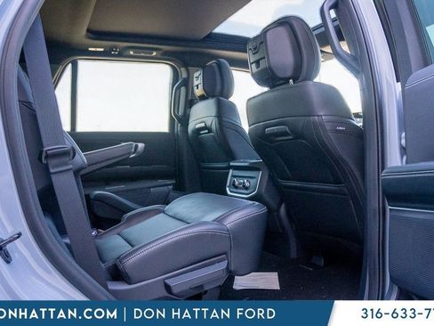 New 2026 Ford Expedition Platinum w/ Stealth Appearance Package AWD/4WD image 24
