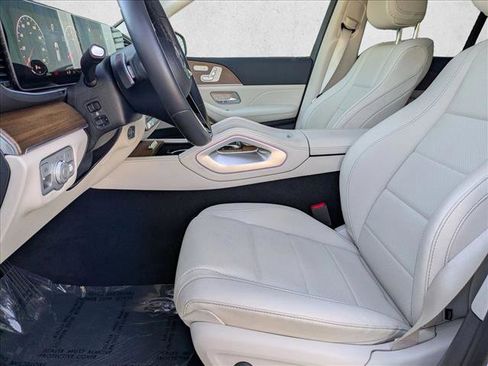 Certified 2025 Mercedes-Benz GLE 350 4MATIC image 21