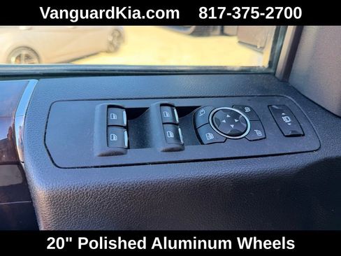 Used 2017 Ford F250 Platinum w/ FX4 Off-Road Package image 18