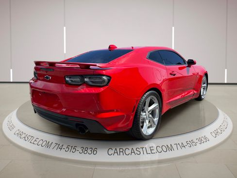 Used 2020 Chevrolet Camaro SS RWD image 5