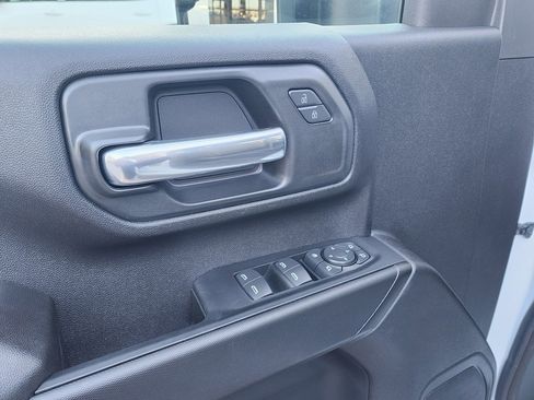 New 2026 GMC Sierra 3500 Pro w/ Convenience Package image 16