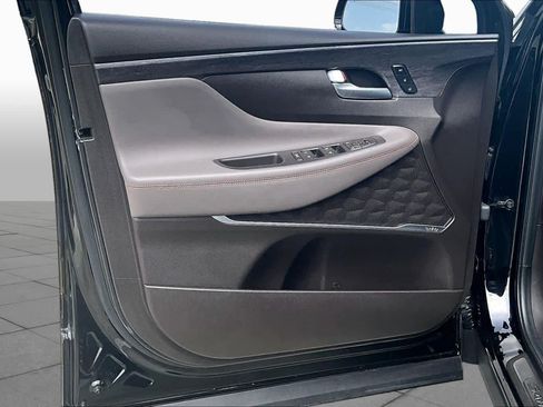 Used 2019 Hyundai Santa Fe FWD image 25