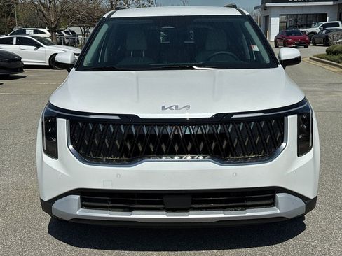 New 2026 Kia Carnival EX image 8