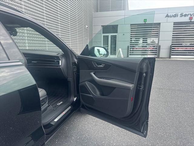 Used 2022 Audi Q8 Prestige AWD/4WD image 35