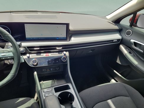 Used 2024 Hyundai Sonata SEL w/ Convenience Package FWD image 17