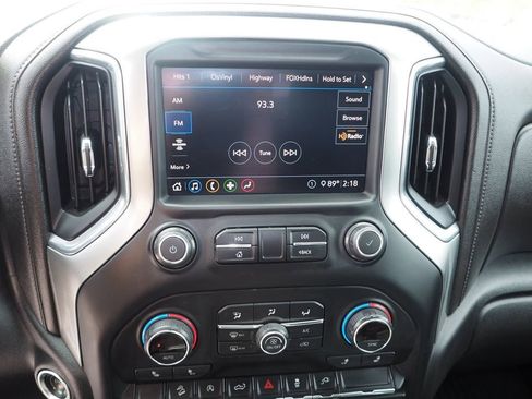 Used 2020 Chevrolet Silverado 1500 LT Trail Boss AWD/4WD image 24
