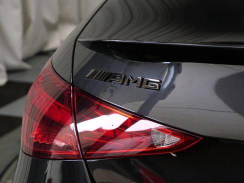 Used 2024 Mercedes-Benz C 63 AMG S image 38