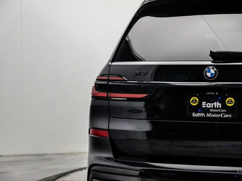 Used 2026 BMW X7 M60i AWD/4WD image 14