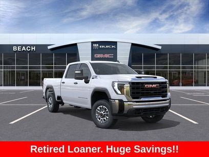 New 2025 GMC Sierra 2500 Pro w/ Convenience Package